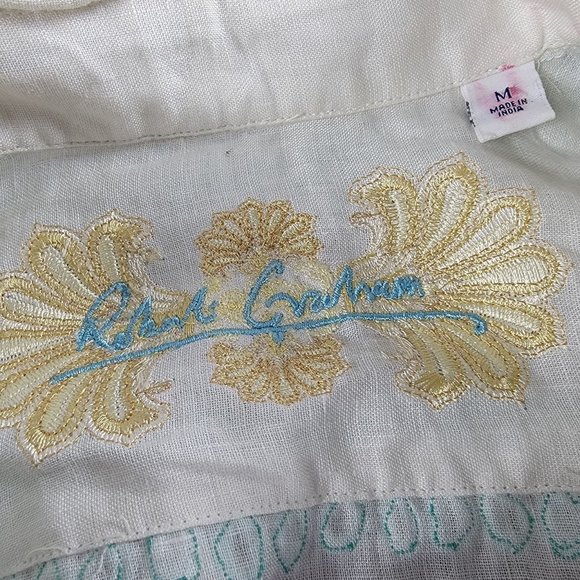 Robert Graham Womens Medium White Green Embroidered Tunic Shirt Long Sleeve - Picture 3 of 9